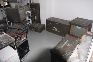 Medizinische Geräte zur Notfallbehandlung aus Beständen der Bundeswehr (2001)